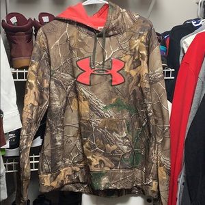 Under Armour Camo hoodie